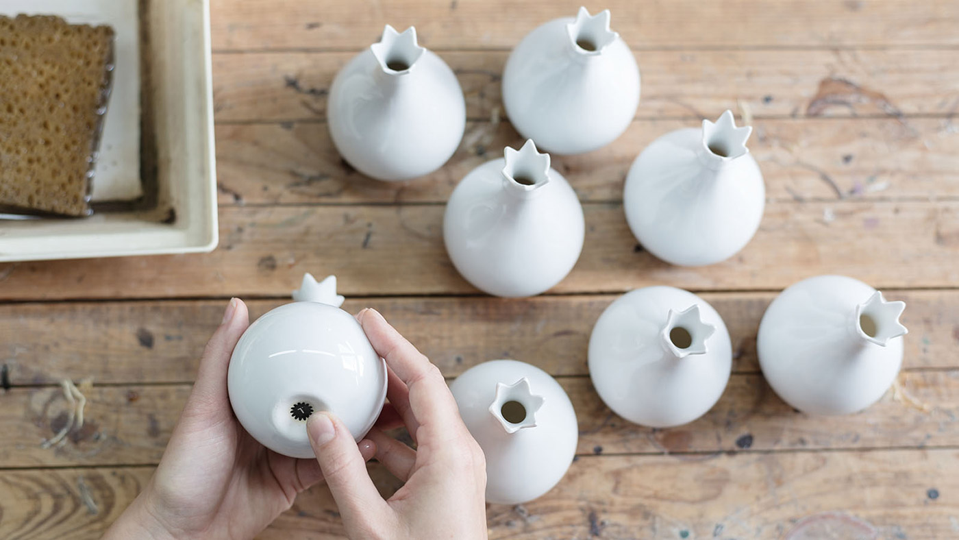 TABLO Glassware & Porcelain cover image