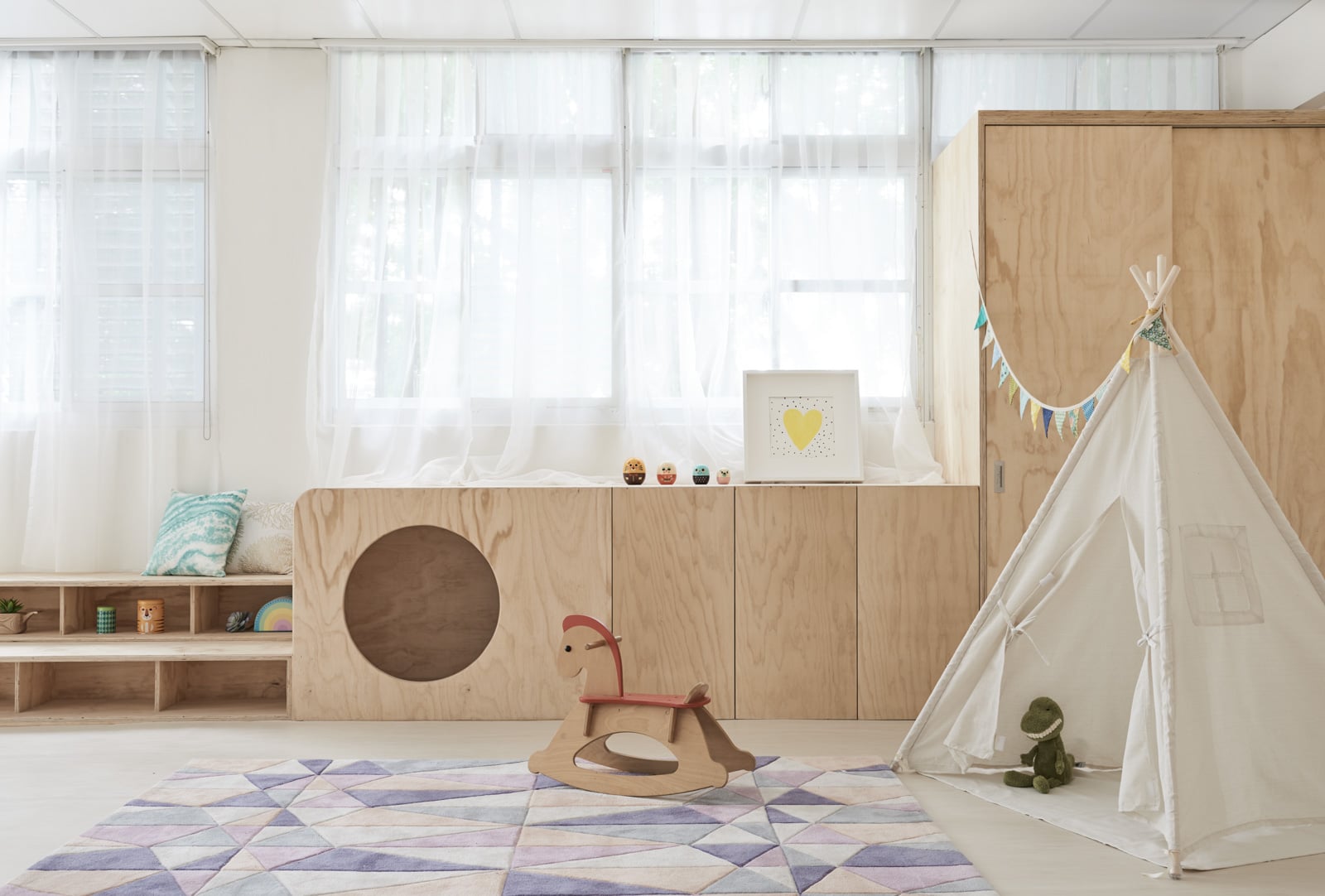 DSEN | HLJ Daycare cover image