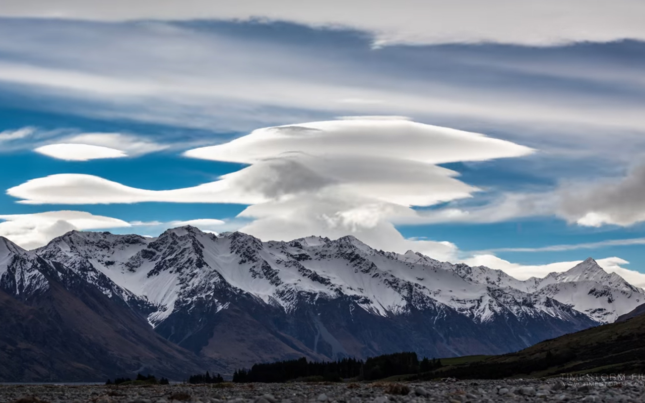 New Zealand Ascending cover image