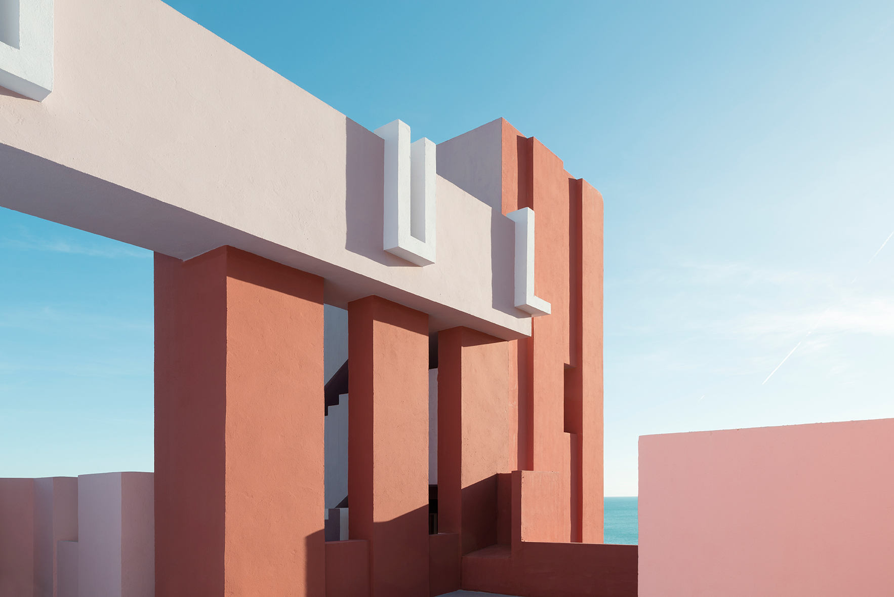 La Muralla Roja Photography cover image
