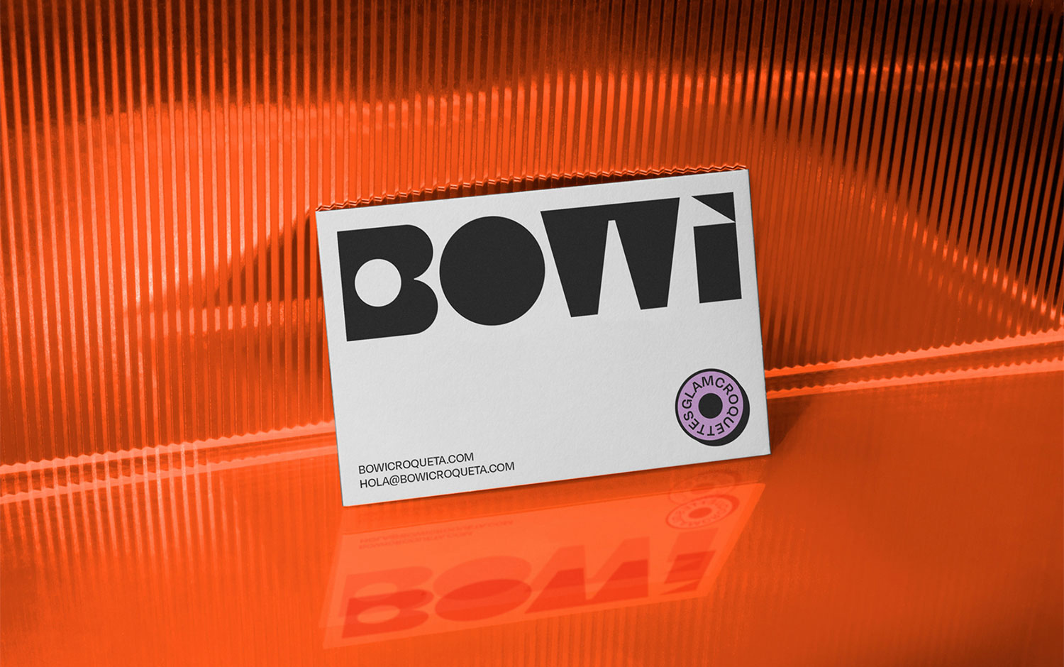 Bowi Glam Croquettes cover image