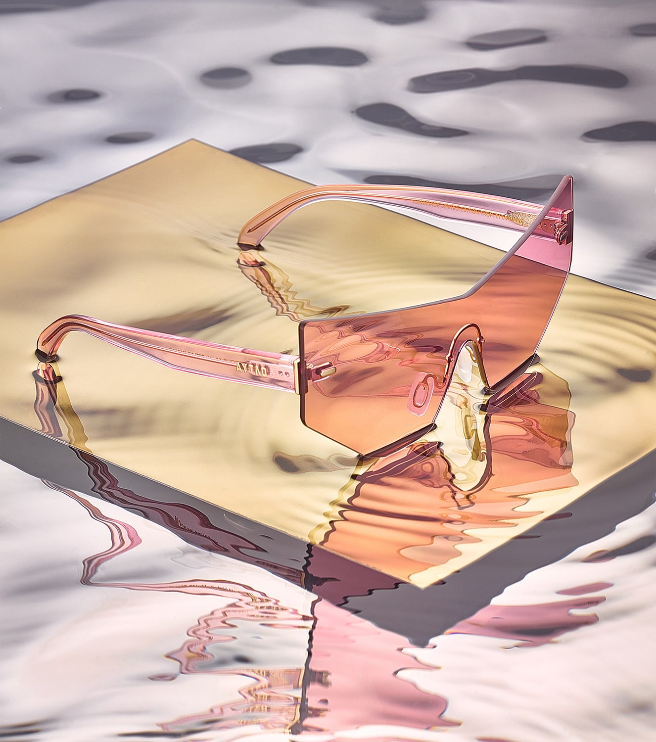 Fakoshima Glasses cover image