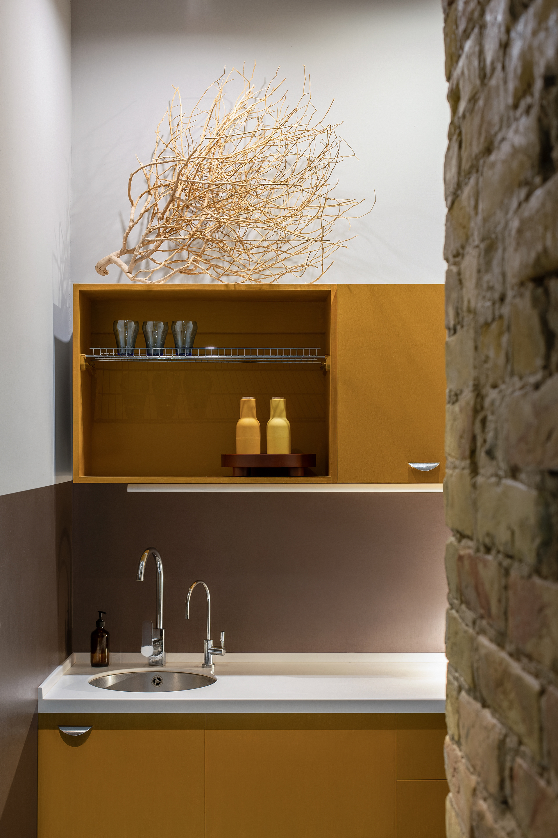 Rina Lovko Studio Interior cover image